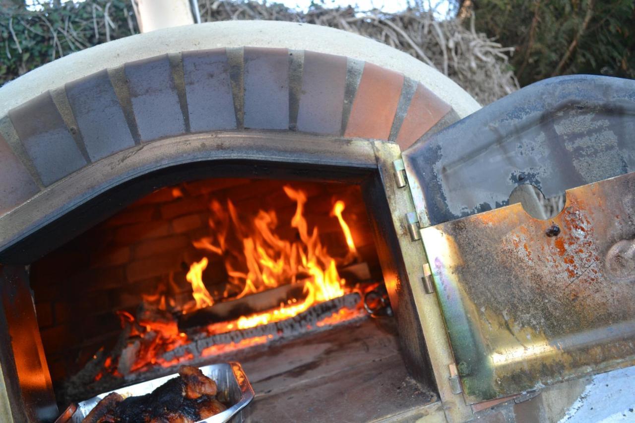 Дом отдыха East Thorne Glamping *